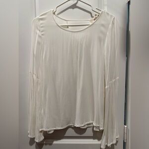 Francesca's Collections Cream Blouse